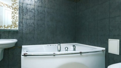 Ремонт ванной комнаты в серых тонах